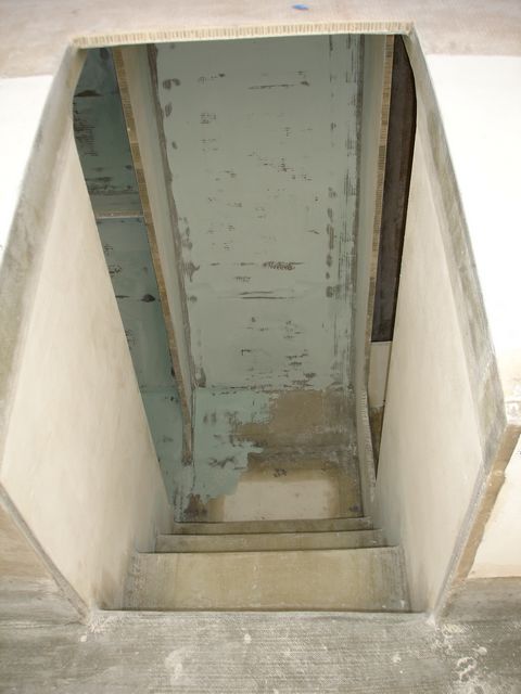 Steps going down into each hull